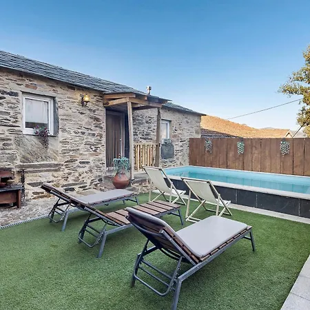 Nyaraló Casas Da Chica Com Piscina, Arouca Espiunca