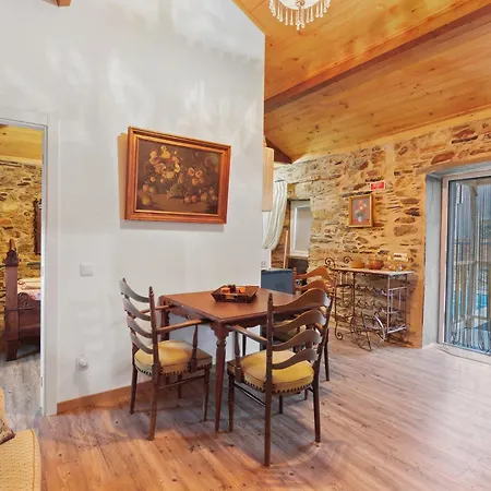 Casas Da Chica Com Piscina, Arouca *