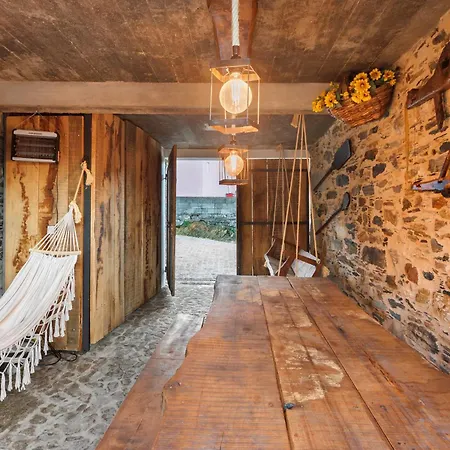 Casas Da Chica Com Piscina, Arouca * Espiunca