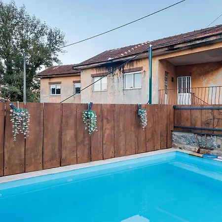 Casas Da Chica Com Piscina, Arouca *
