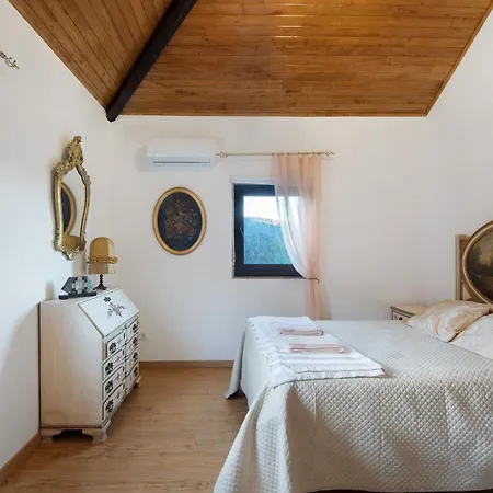 Casas Da Chica Com Piscina, Arouca * Espiunca