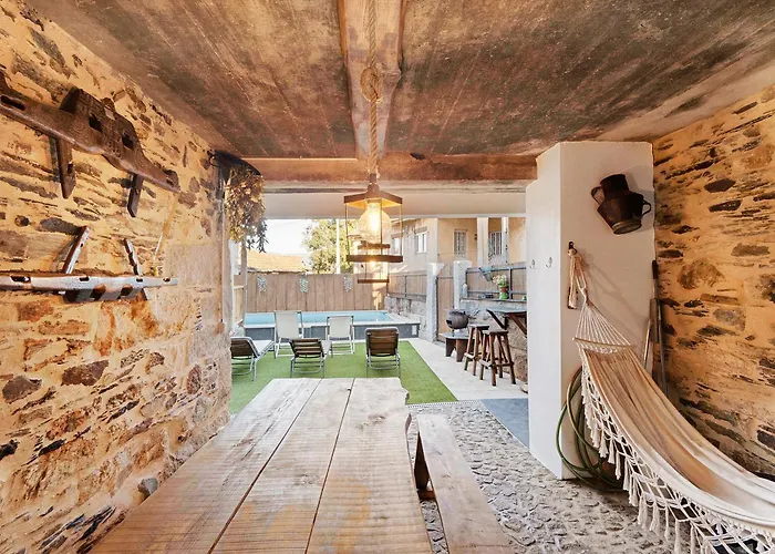 Casas Da Chica Com Piscina, Arouca 펜션