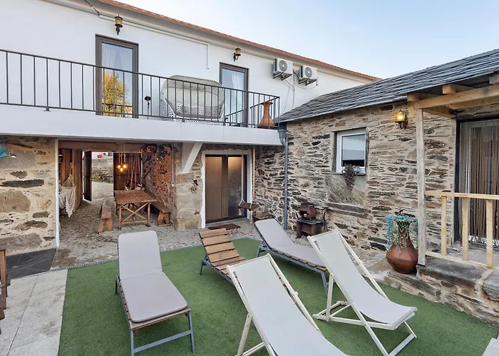 Casas Da Chica Com Piscina, Arouca *