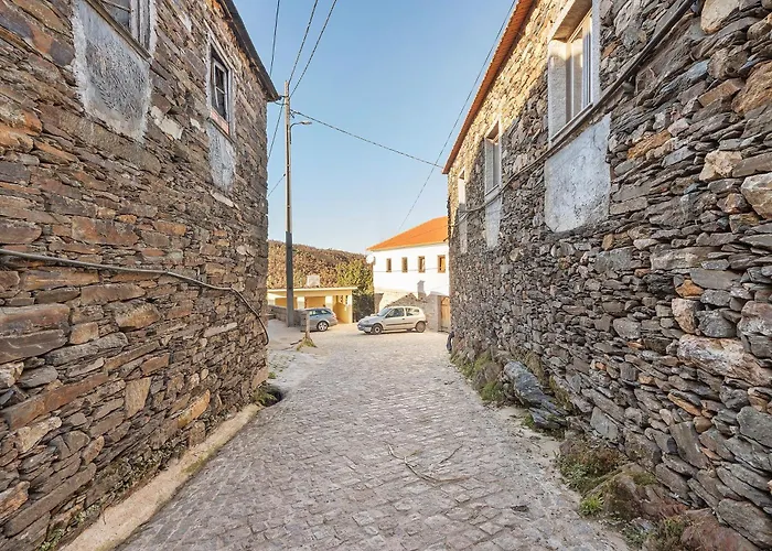 Casas Da Chica Com Piscina, Arouca 펜션 *
