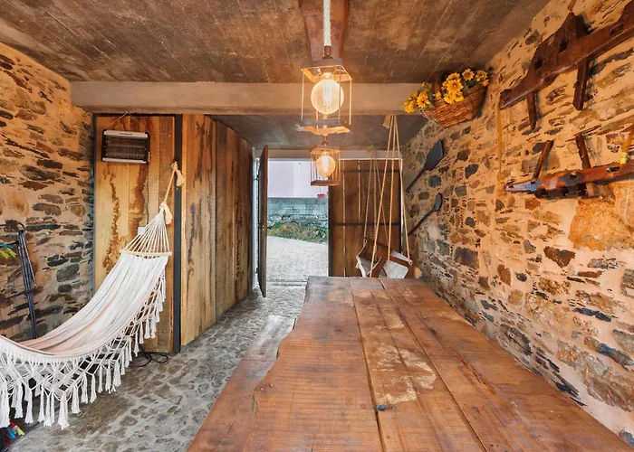 Casas Da Chica Com Piscina, Arouca * Espiunca