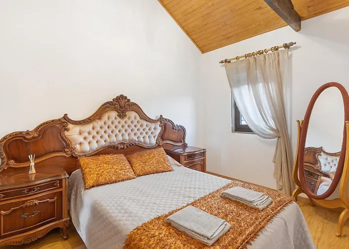 Casa vacanze Casas Da Chica Com Piscina, Arouca *