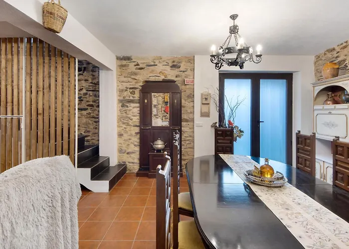 Casas Da Chica Com Piscina, Arouca