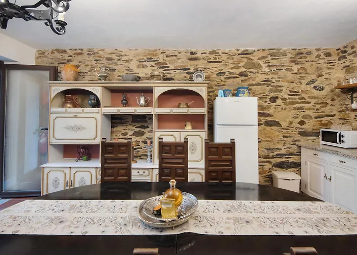 Casas Da Chica Com Piscina, Arouca * Espiunca